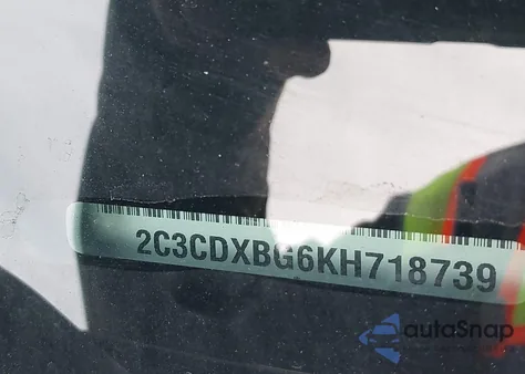 2019 Dodge Charger Sxt Rwd z USA, uszkodzony, nr VIN 2C3CDXBG6KH718739